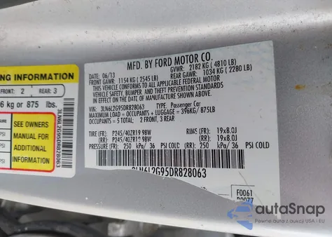 2013 Lincoln Mkz из США, поврежденный, VIN 3LN6L2G95DR828063